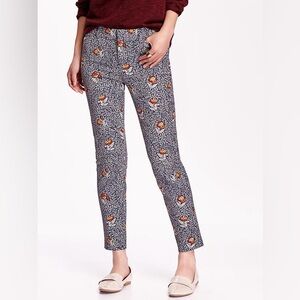 Old Navy Mid-Rise Pixie Ankle Pants in Navy Floral Print, Women's 10